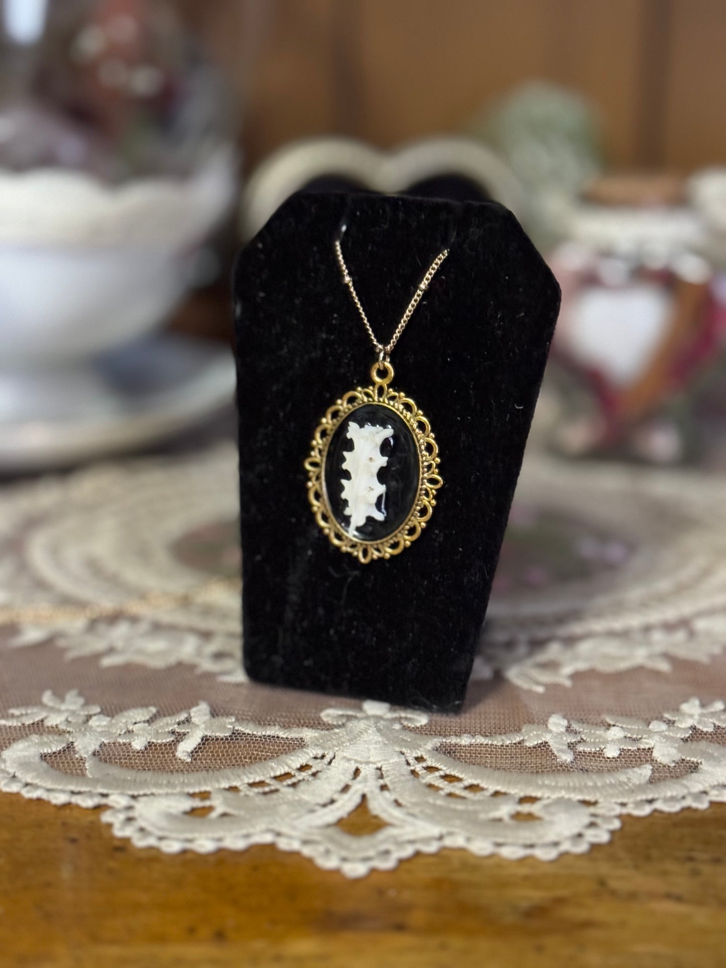 Snake Spine Necklace in Gold