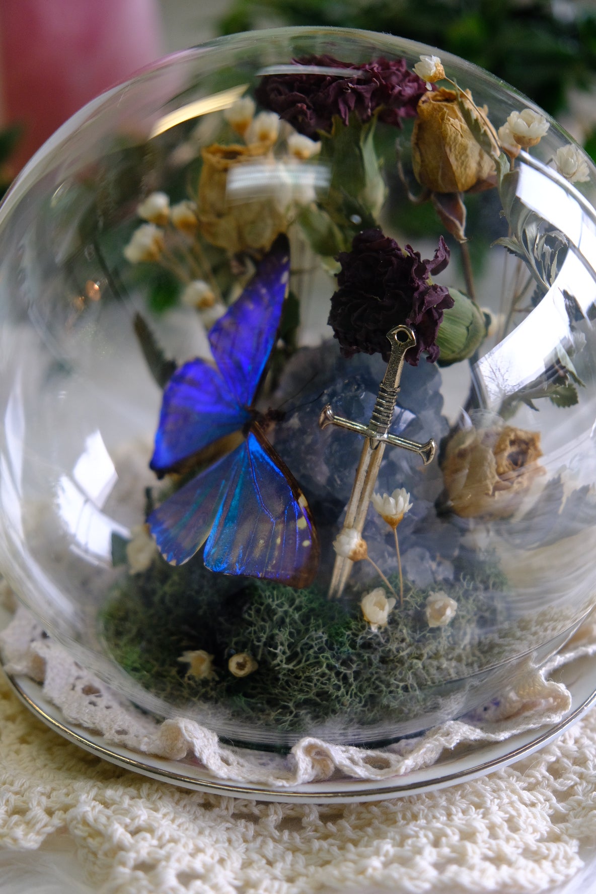 Morpho Zephyritis on Celestite & Silver lined plate