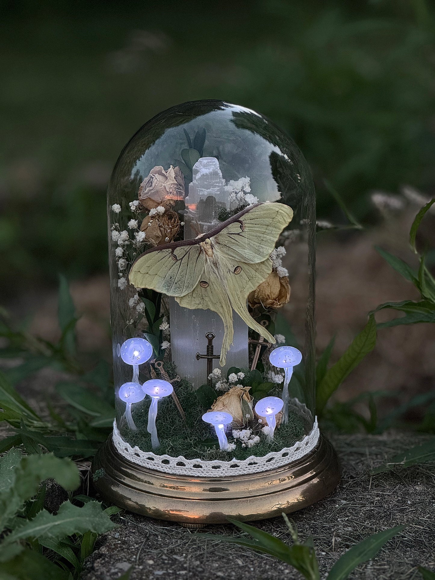 Lunar Flight Selenite-Light