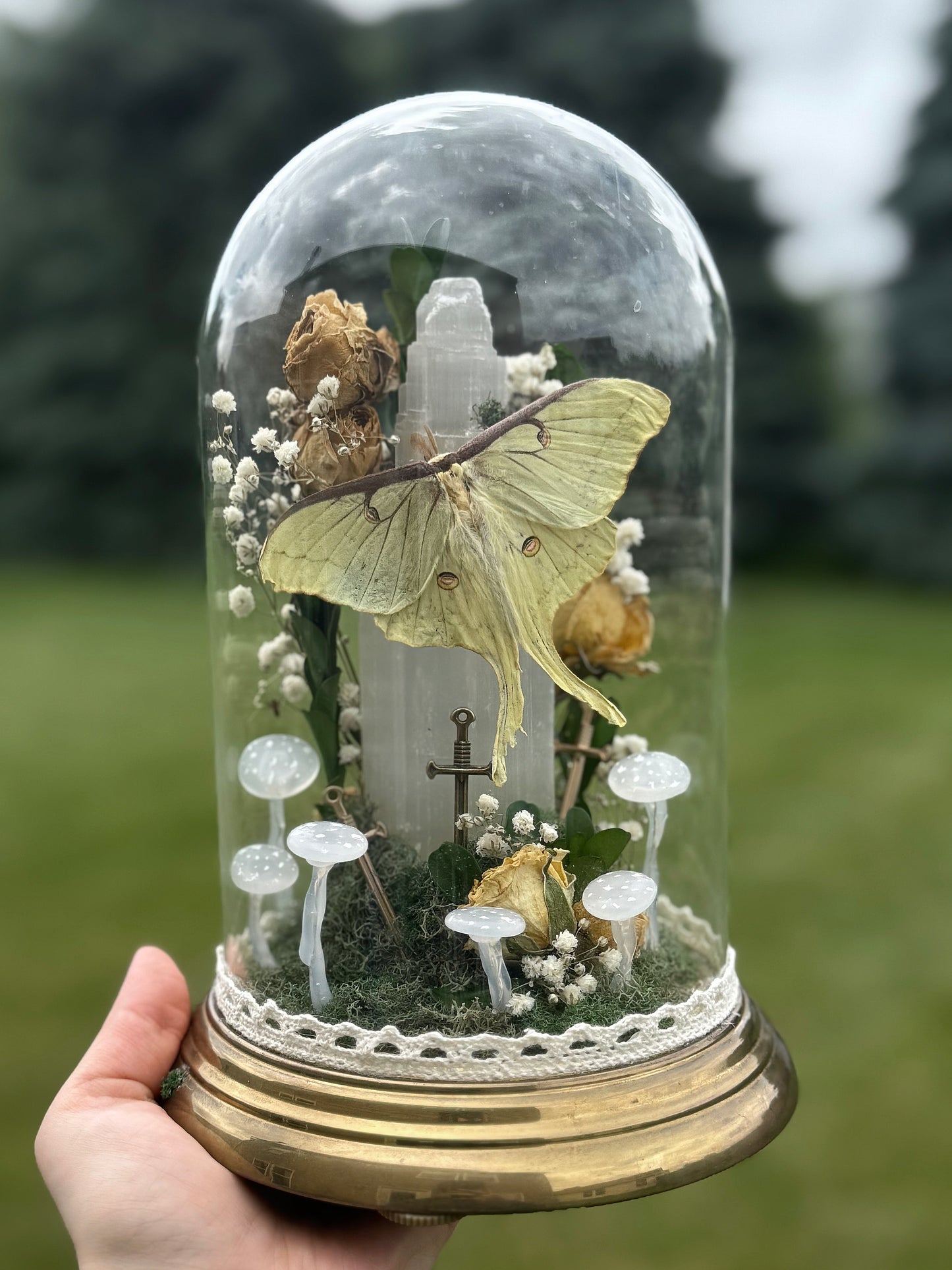 Lunar Flight Selenite-Light